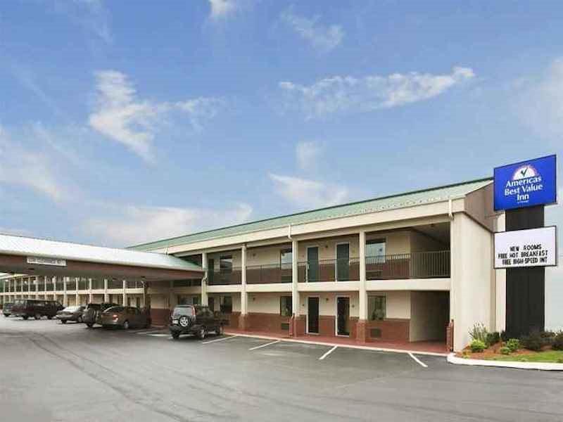 Quality Inn Lawrenceburg Exteriör bild