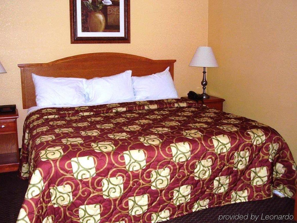 Quality Inn Lawrenceburg Exteriör bild